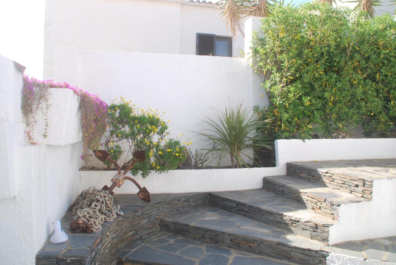 Es Caials Apartment Cadaques Exterior photo